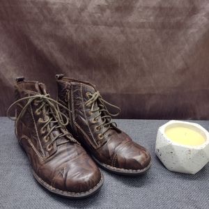 Clarks Bendables crinkle boots, brown leather